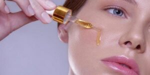 سيروم فيتامين سي.. لبشرة لامعة ومتجددة