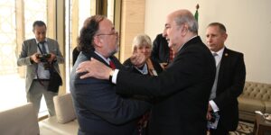 رئيس الجمهورية يستقبل شخصيات وطنية وأجنبية حضرت الاحتفالات المخلدة للذكرى الـ70 لثورة أول نوفمبر المجيدة