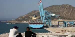 المقاطعة العالمية: المغرب سمح لسفينة تحمل أسلحة لـ”إسرائيل” بالرسو في ميناء طنجة