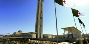  أنوار من جامع الجزائر.. اتَّقُوا اللَّهَ فِي النِّسَاءِ – الجزء الثاني والأخير –