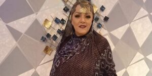 عايدة عبابسة تفند خبر انسحابها من الساحة الفنية