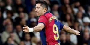 ليفاندوفسكي: “لم أكن أتخيل أبداً أنني سأسجل 100 هدف في دوري أبطال أوروبا”