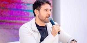 أحمد عز يعترف: الصحافة كان لها الفضل الكبير في نجاحي