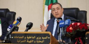 وزير الداخلية يعلن عن حركة جديدة في سلك رؤساء الدوائر والأمناء العامين بعد الحركة في سلك الولاة