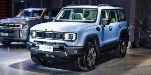 إصدار جديد من سيارة بايك BJ40 الجيل الجديد هجين REEV