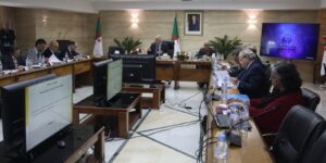 فايد يأمر بمواصلة مسار عصرنة القطاع المالي وتعزيز الدفع الإلكتروني 