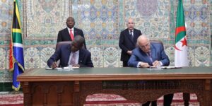 إعلان شراكة استراتيجية بين الجزائر وجنوب إفريقيا
