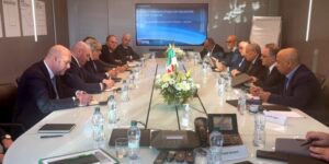 اجتماع هام بين سوناطراك وشركة تيكنيمونت الإيطالية حول المشاريع الاستراتيجية