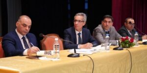 اجتمع بمحافظي المهرجانات ومديري الثقافة والفنون الولائيين.. الوزير بللو يكثف من نشاطاته