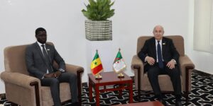 رئيس الجمهورية يلتقي بنواكشوط نظيره رئيس جمهورية السنغال