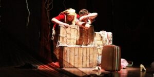 تعالج ظاهرة الهجرة السرية في قالب كوميدي.. “الشبكة” تجوب مسارح الوطن