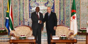 رئيس الجمهورية ونظيره الجنوب إفريقي يؤكدان التزامهما الثابت بدعم النضال المشروع للشعب الصحراوي