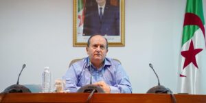 غريب يؤكد أن 227 ألف سيارة مستوردة في 2023 توجه نحو تعزيز الإنتاج المحلي