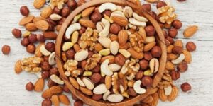 المكسرات.. منجم فوائد وخزان فيتامينات
