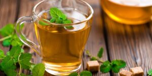 الشاي الأخضر قد عدّد آفات الدماغ المرتبطة بالخرف