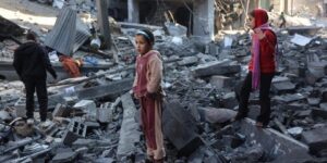 غزة تستقبل العام الجديد .. والمقاومة الفلسطينية تستهدف المستوطنات بالصواريخ