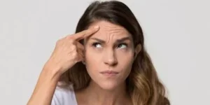 مع انتشار عدة وصفات وتدابير.. هل فعلا تعالج الوصفات المنزلية تجاعيد الوجه؟