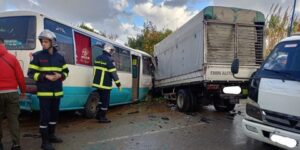 إصابة 21 شخصا في حادث مرور بسكيكدة