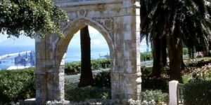 إعادة تركيب “باب كرفان سراي”.. وهران تلتفت لآثارها