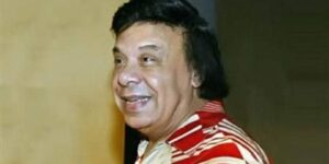 نجل وحيد سيف يُحيي ذكرى وفاة والده: «أخذ حقه بعد وفاته»