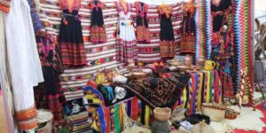 في تصريح خص به الموعد اليومي.. ساعد أمين: “صالون إبداعات الفتاة” منصة لإحياء التراث الأمازيغي وإبراز دور المرأة الجزائرية