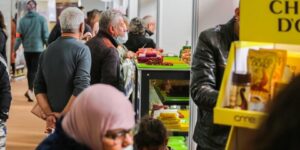 افتتاح الصالون الدولي للشوكولاتة والقهوة بمشاركة 70 عارضا