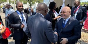 ممثلا لرئيس الجمهورية.. ربيقة يتنقل إلى جمهورية الموزمبيق للمشاركة في مراسم تنصيب الرئيس المنتخب