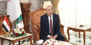 بلحاج يشارك بالقاهرة في الاجتماع الثامن رفيع المستوى لرؤساء المحاكم الدستورية