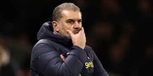 توتنهام يتجه لتجديد الثقة بالمدرب بوستيكوغلو