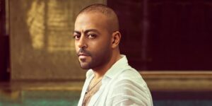 تامر عاشور: أنغام موهبة لن تتكرر ولم أخطط للغناء