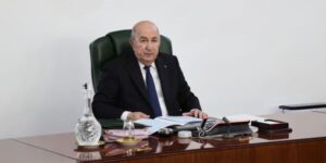 الرئيس تبون ينهي مهام وزير المالية والوزير المنتدب لدى وزير الصناعة المكلف بالإنتاج الصيدلاني