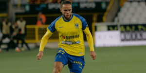 بلال براهيمي: لست راضيًا على أدائي الشخصي في سانت تروند البلجيكي