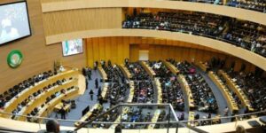 البرلمان الإفريقي يدين بيان البرلمان الأوروبي بشأن الجزائر