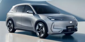 جيلي جالاكسي E5 السيارة الكهربائية الـ SUV المدمجة