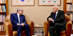 عطاف يستقبل من قبل رئيس الحكومة اللبنانية