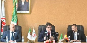 التوقيع على اتفاقية شراكة بين الجزائر و اسبانيا لإنتاج الراتنج متعدد الاستعمالات