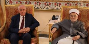 الشيخ عكرمة صبري يشيد بموقف الجزائر الثابت تجاه فلسطين خلال زيارته لتلمسان