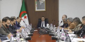 سعيود يسدي تعليمات لاستغلال كل الإمكانيات لتحديث النقل البحري والبري