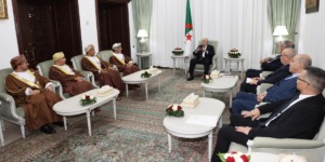 رئيس الجمهورية يستقبل رئيس جهاز الاستثمار العماني والوفد المرافق له