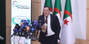 وزير الاتصال يؤكد: الإعلام الوطني ينبغي أن يكون في مستوى الرهان لمرافقة جهود الدولة القائمة على خدمة المواطن ونشر الطمأنينة