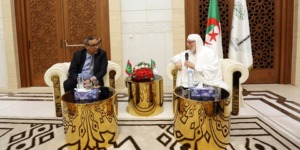 عميد جامع الجزائر يستقبل وزير التعليم العالي الموريتاني