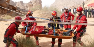 جانت: مناورة وطنية تطبيقية لفرق البحث والإنقاذ في الأماكن الصحراوية الوعرة