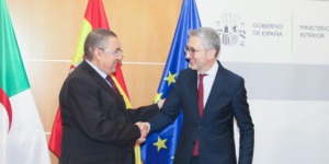 الجزائر وإسبانيا تعززان التعاون في مجال الحكامة المحلية والتنمية المستدامة