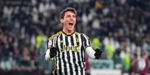 مانشستر سيتي يجدّد اهتمامه بكامبياسو