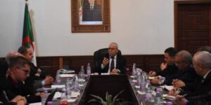 شرفة يجتمع مع منتجي ومكثفي بذور البطاطا لضبط السوق وتعزيز الإنتاج