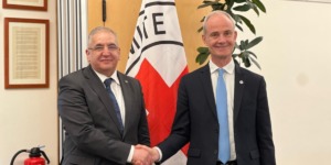 مقرمان يبحث مع كاربونييه سبل تعزيز الشراكة الإنسانية والتنسيق حول الأزمات الدولية