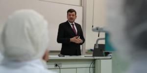 المهدي وليد يعطي إشارة انطلاق الدخول التكويني لدورة فيفري 2025 لـ300 ألف ممتهن