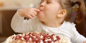 كيف يقضي طفل السكري عيد الفطر المبارك بلا مشاكل؟