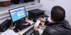 خبراء يثمنون تعليمات رئيس الجمهورية حول الإسراع في رقمنة مصالح الجباية