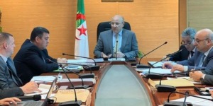 زيتوني يؤكد على ضرورة عصرنة السجل التجاري لمواكبة التحولات الرقمية